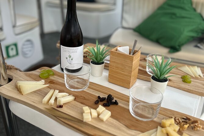 1h Boat Trip + 2h Dockside Local Wine & Food Tasting - Who This Experience Fits Best in Gran Canaria
