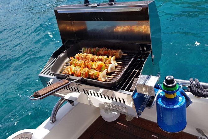 Boat Trip 4 Hours - Private Charter ("KEEPER UNO" Boat) - Price and group size: is $985.30 worth it?