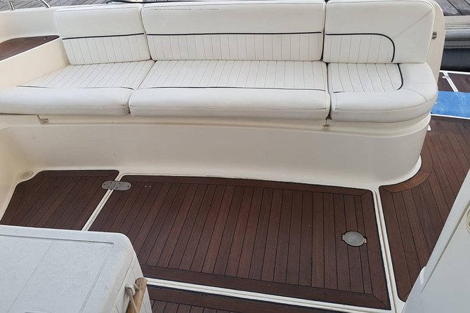 Boat Trip 4 Hours - Private Charter ("KEEPER UNO" Boat) - The 4 hours at sea: dolphin search and south-west coast views