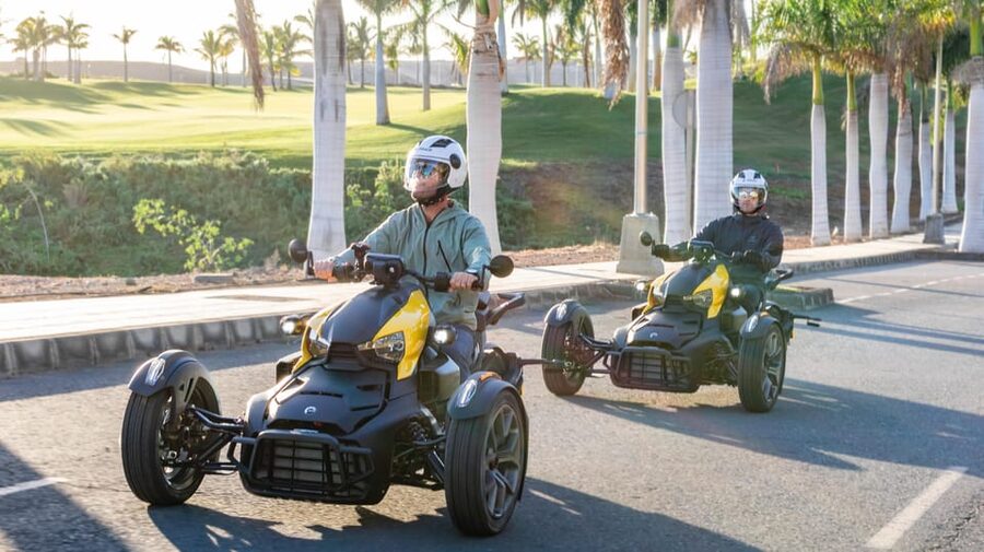 Can-am Ryker moto / buggy / quad Tour: Coast (Maspalomas) - Can-Am Ryker handling for first-timers: twist, go, and learn fast