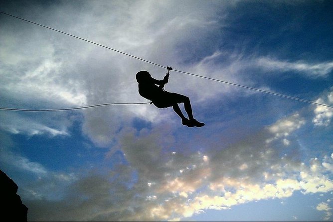 Climbing + Zipline + Via Ferrata + Cave. Adventure route in Gran Canaria - Meeting at Mirador de Las Tederas (And Staying Put)