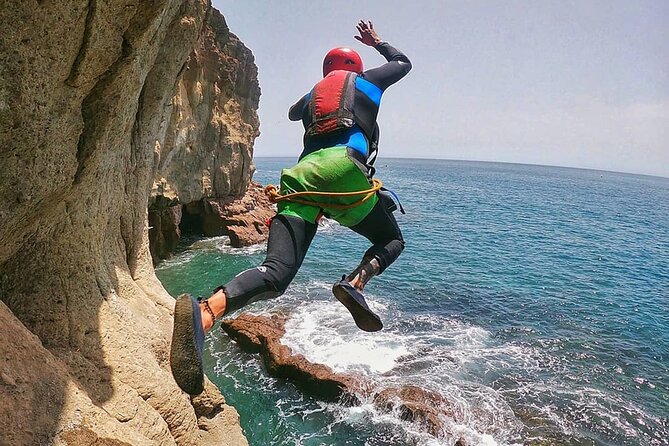 Coasteering experience in Gran Canaria - Small Group Size: Why It Changes the Feeling
