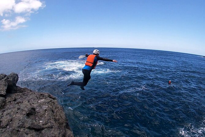 Coasteering Gran Canaria: The Atlantic Mountains Adventure Route - Meeting point and timing: arriving at Lugar El Turman