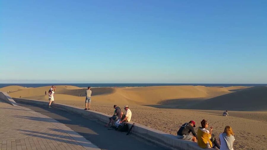 E-Bike Family: CitySightseeing Maspalomas Dunes,Playa Ingles - Mirador Playa del Inglés: the high-point town view