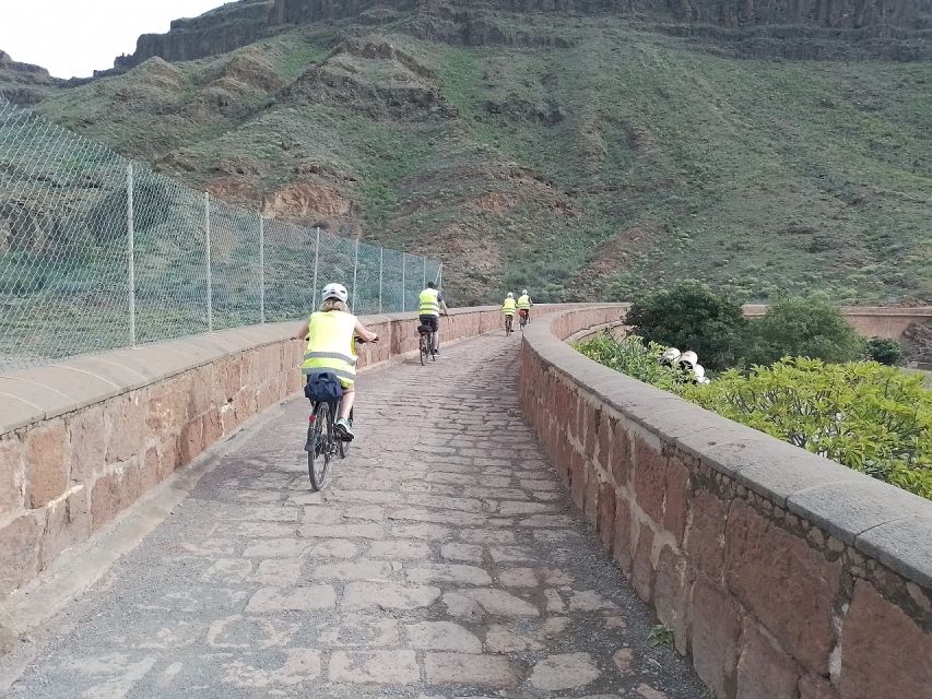 E-Bike Mountain Tour in Natural Park +Option Tapas in a Cave - The Ayagaures Dam Bridge and the All-Downhill Return