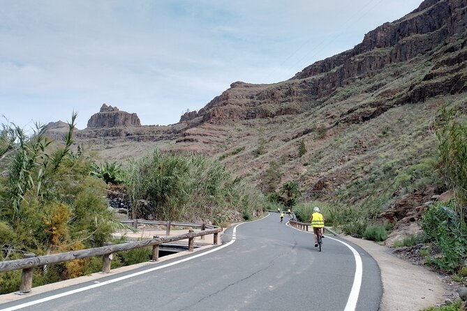 e-Bike Mountain Tour inside a Natural Park+option Tapas in a Cave - Safety first: helmets, reflective vests, and road awareness