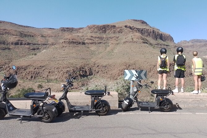 e-Scooter or e-Bike Maspalomas Tour+Visit Western Town Sioux City - Stop 1: Reserva Natural Especial de Las Dunas de Maspalomas viewpoint