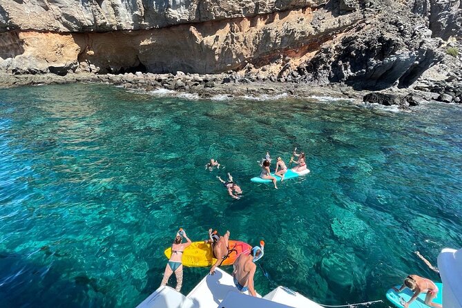 Exclusive Private Charter in Gran Canaria - Drinks and lunch: the half-day comfort you’ll notice