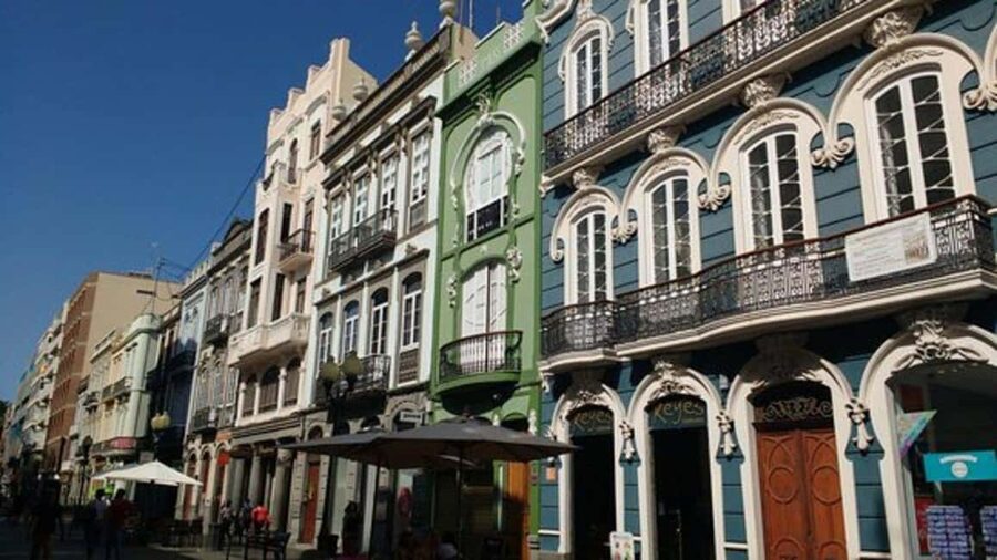 From the South: Excursion to Las Palmas de Gran Canaria + Poema del Mar (optional) - From Your South Pickup to Vegueta: Getting There Without Turning It Into a Project