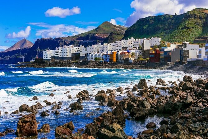 Full-day Tour: Gran Canaria in one day - Las Palmas and Las Canteras: A Brief Stroll at the City’s Beach