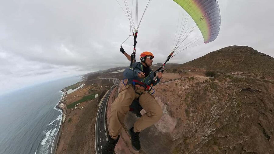 G. Canaria: Fast & Furious sky adventure + cave tour &pickup - Getting to the activity: free pickup and a tight 2-hour plan