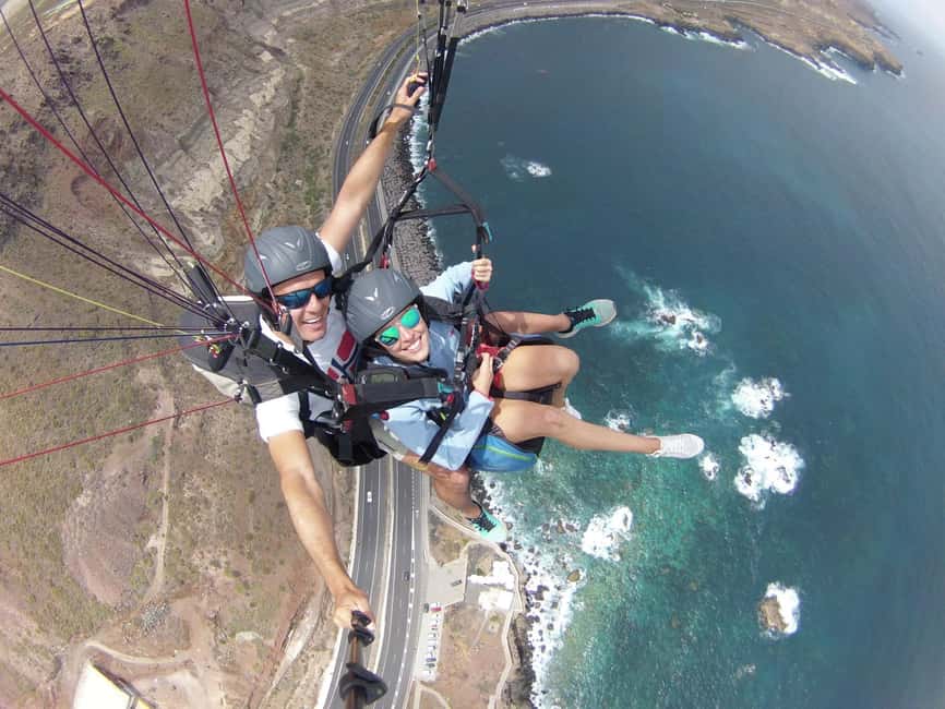 G. Canaria: Fast & Furious sky adventure + cave tour &pickup - Tandem paragliding over the Fast & Furious 6 location