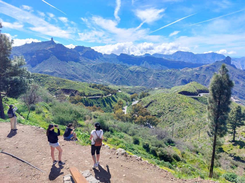 Gran Canaria 7 Highlights Small Group Tour with Tapas Picnic - Above the clouds: Cruz de Tejeda, viewpoints, and that floating feeling