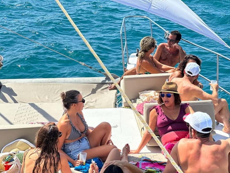 Gran Canaria: Catamaran Tour with Lunch and Drinks - Why this 4-hour catamaran fits Gran Canaria so well