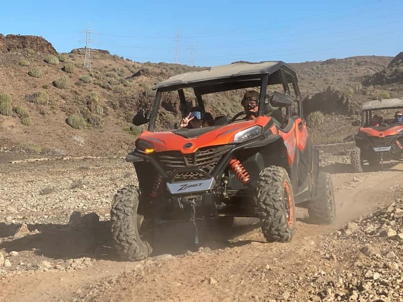 GRAN CANARIA: FAMILY MONSTER BUGGY <em>4 SEATS -LONG TOUR 2.5HR – Key Things to Know Before You Go’ /></p>
<ul>
<li><strong>4-seater family buggy</strong>: More together time, less waiting, and easier pairing for families than splitting up.</li>
<li><strong>Maspalomas to Fataga mountain route</strong>: You’ll switch between on-road and off-road sections through valleys and canyon-like stretches.</li>
<li><strong>You drive</strong> (with rules): Drivers need a license, at least 1 year of driving experience, and must be 21+.</li>
<li><strong>Goggles are provided</strong>: Off-road goggles come with the activity, but dust masks are not included.</li>
<li><strong>Driver switch is allowed</strong>: You can swap drivers at no extra cost, which helps families manage stamina and experience.</li>
<li><strong>Pickup depends on your area</strong>: Free pickup is offered across many south resort zones, but last-minute bookings can change the meeting point.</li>
</ul>
<h2 id="entering-the-off-road-world-from-maspalomas-and-headed-for-fataga">Entering The Off-Road World From Maspalomas and Headed for Fataga</h2>
<p><img width="800" height="600" decoding="async" src=