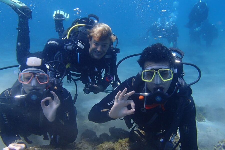 Gran Canaria:Live an Adventure and Learn to Dive with Expert - Playa de Amadores: the calm, protected bay that makes your first scuba session easier
