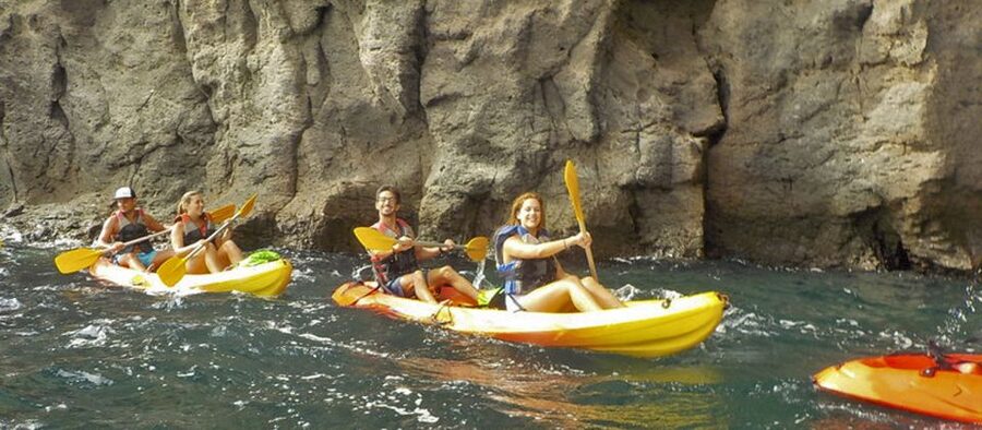 Gran Canaria: South Coast Guided Kayaking Trip - South-West Coast Kayaking to Playa de Montaña Arena