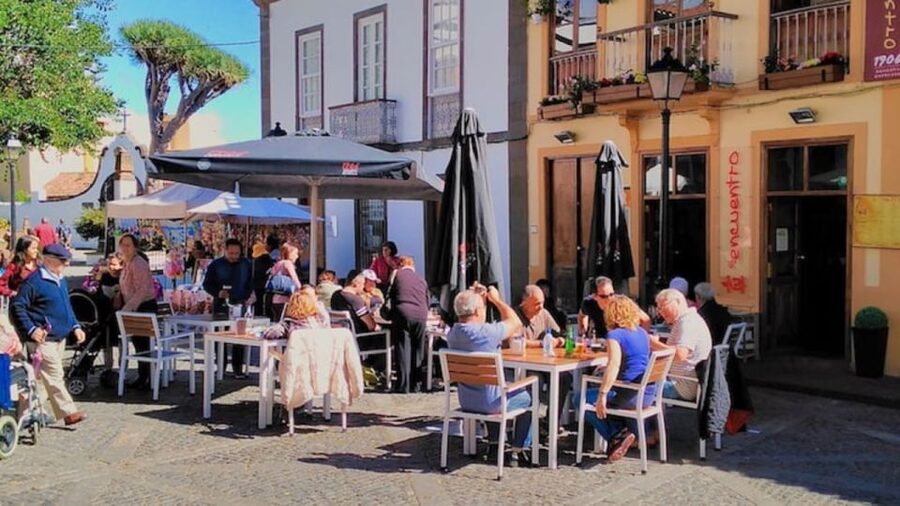 Gran Canaria Tour: Past and Present - Your day starts with a real shift in scenery