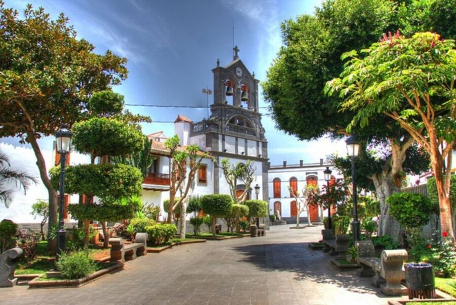 Gran Canaria Tour: Past and Present - What it’s really like with a multilingual guide