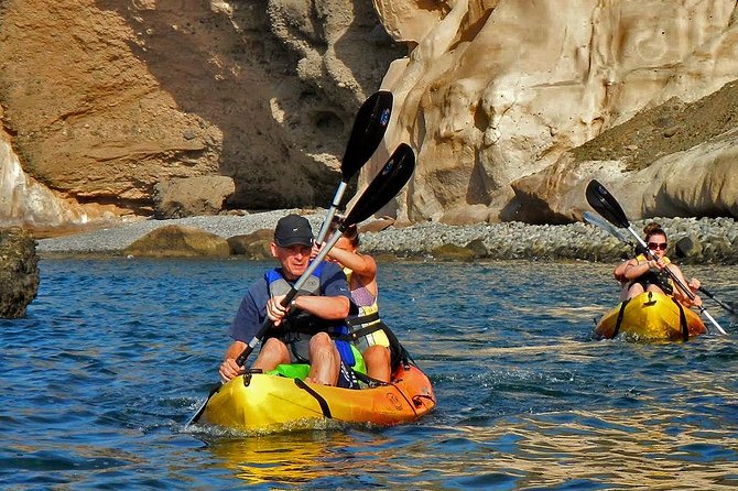 Guided Kayaking Trip in Gran Canaria - Los Militares: the archaeological stop between paddling stretches