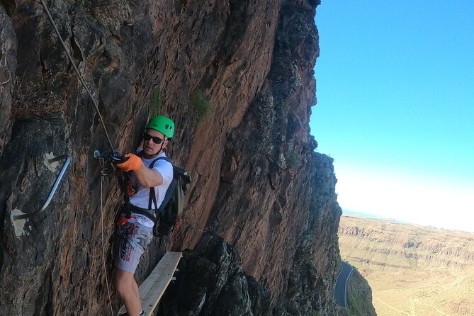 Half-Day Adventure and Climbing Via Ferrata in Gran Canaria - Guides make or break it: Victor and Miguel’s coaching style