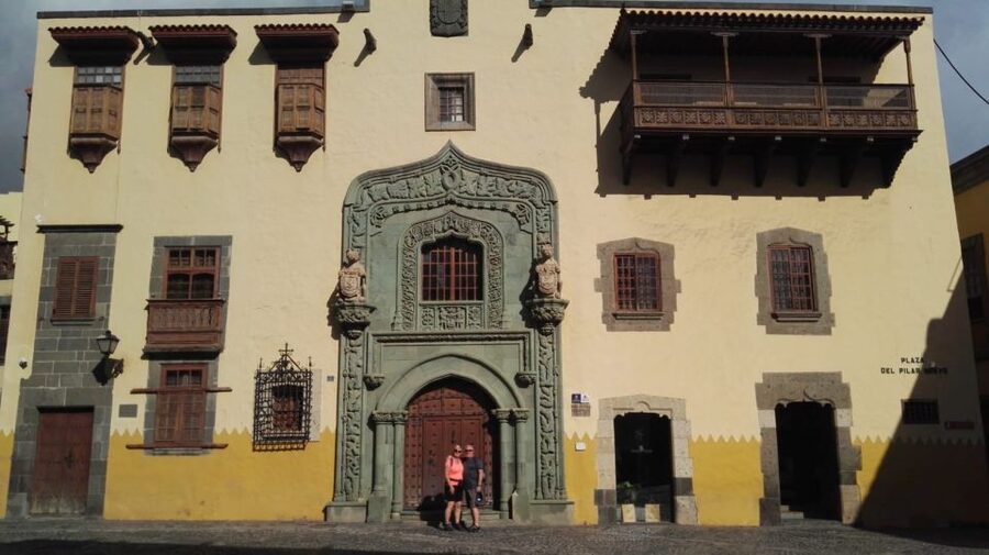 Las Palmas de Gran Canaria: Guided City Tour by Bike - A 4-hour bike route that links Port, Vegueta, Triana, and Las Canteras