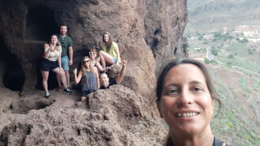 Maspalomas: Barranco de las Vacas & Caves with Sky Rebels - Traditional village stop: real conversations, not staged photos