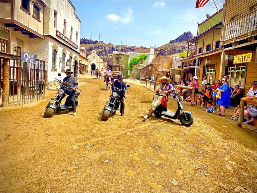 Maspalomas: E-Scooter or E-Bike Tour+Western Town Sioux City - Who should book this tour (and who might not)