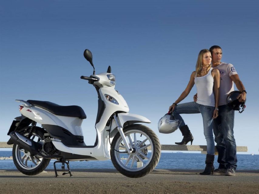 Maspalomas : Rent 7 hours - 7 Days a 125 cc Petrol Scooter - Meloneras, San Agustin, and the coastal riding stretch