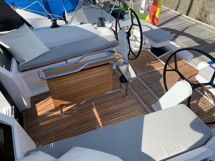 Pasito Blanco : Private sailing tour with food & drinks - What to bring (and what to skip)