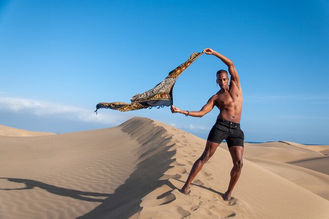 Photoshoot at Dunas Maspalomas in Desert Beach Ocean View - What you actually get: originals plus 20 edited photos
