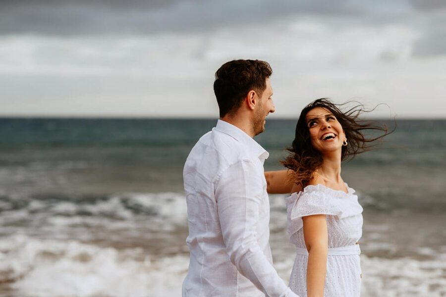 Photoshooting in Maspalomas - Best For Proposals, After-Wedding, and Pregnancy Photos