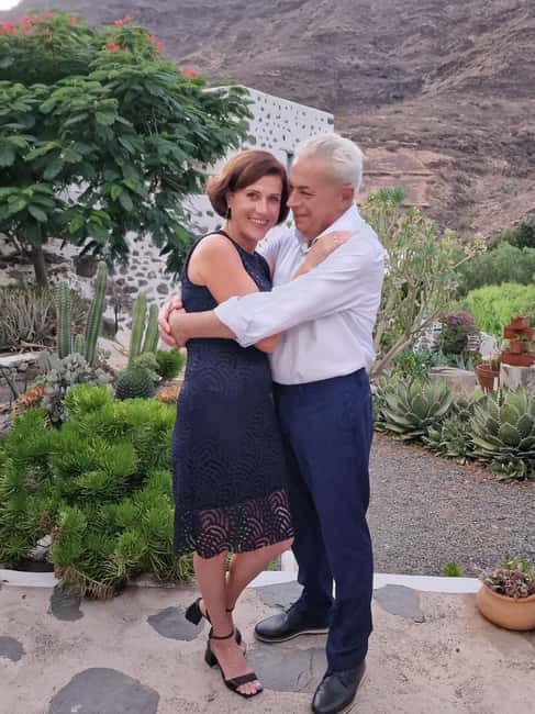 Premium romantic experience for couple in Mogan Gran Canaria - The guided photo stop and cactus garden walk (about 30 minutes)