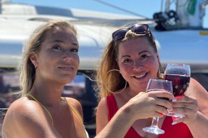 Private 4 hour Catamaran cruise in south coast of Gran Canaria - Tapas lunch and drinks onboard: what this includes and how to get the most from it