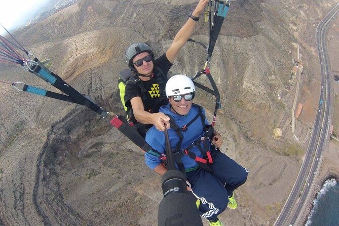 Private Activity Paragliding Flight in Gran Canaria - Meet at LÁSER Las Palmas: Where the Day Starts