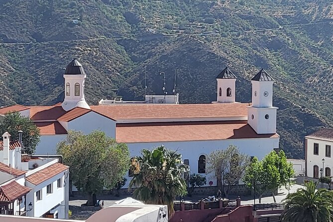 Private Excursion The mountains of Gran Canaria for 2 to 4 people - Tejeda: Walking Spain’s Most Beautiful Village and Eating Tapas in Town