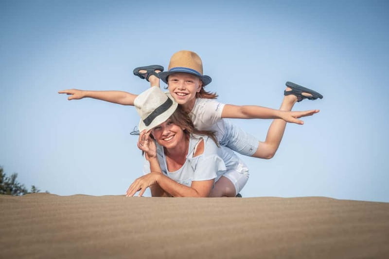 Private professional photo session in South Gran Canaria - Faro de Maspalomas at Sunset: Why This Setting Works