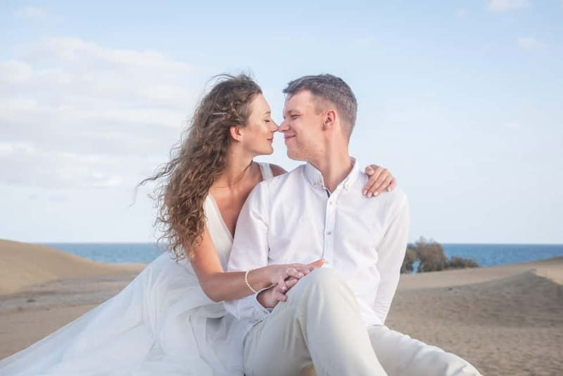 Private professional photo session in South Gran Canaria - What You Actually Get Back: 25 Retouched Photos + Private Gallery