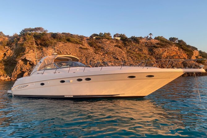 Private Yacht Tour with Drinks Lunch and Snorkel Gran Canaria - Key highlights