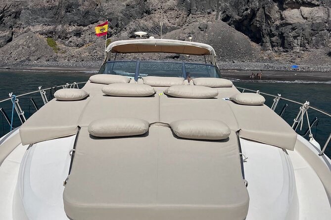 Private Yacht Tour with Drinks Lunch and Snorkel Gran Canaria - Stop 4: Mogán bay photo break (short legs, big views)