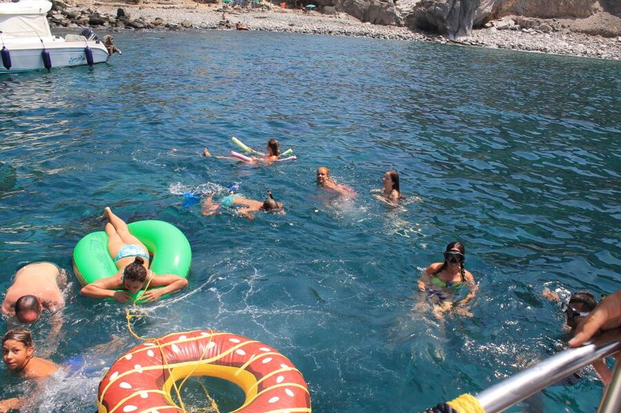 Puerto de Mogan: Boat and Snorkeling Trip - Price and value: why about $69 makes sense for 3 hours