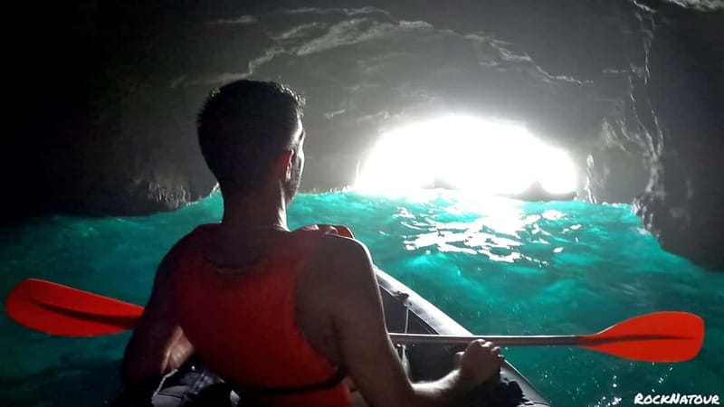 Puerto Mogán: Guided Adventure Kayak Tour in Caves & Snorkel - Cliff Jumping Up to 5 m: optional adrenaline with real decision-making