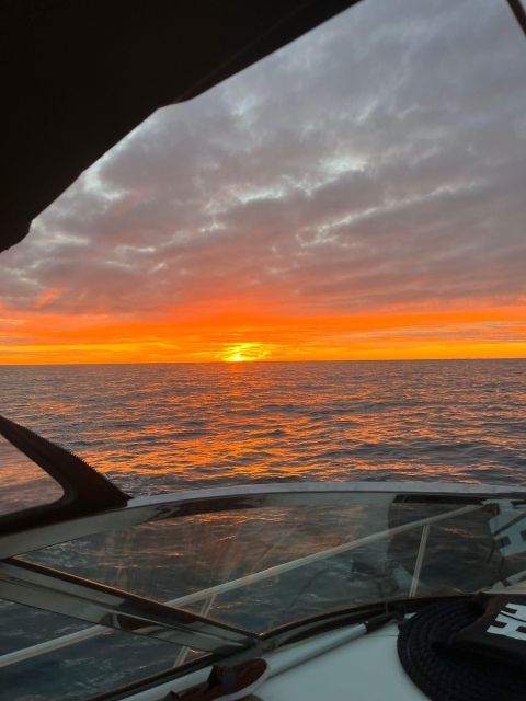 Puerto Rico, Gran Canaria: Boat Tour with Tapas and Drinks - From your hotel to the yacht: the part that makes this easy