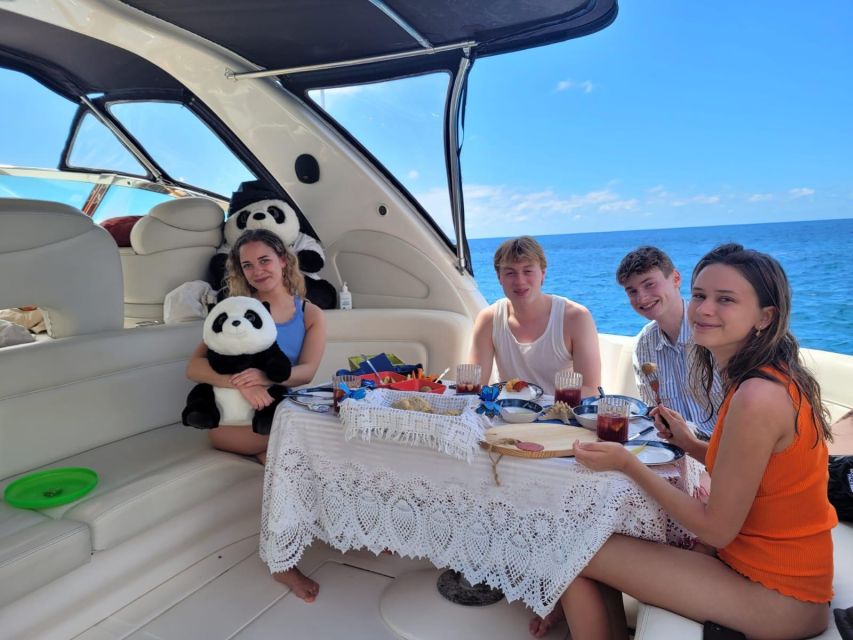 Puerto Rico, Gran Canaria: Boat Tour with Tapas and Drinks - Mogán break time: the coast view goes local