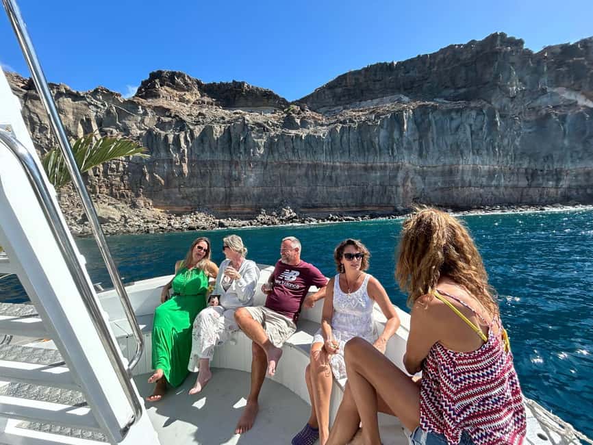 Puerto Rico, Gran Canaria: boat trip, drinks, food, paddle surfing, snorkeling - Onboard Comfort That Makes the Day Feel Easy