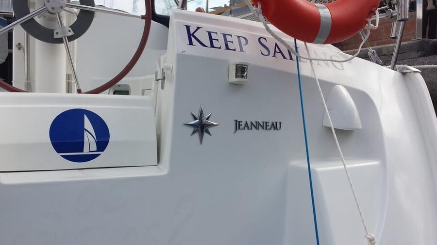 Puerto Rico: Sailing excursion with swim, drinks and tapas. - Stop for swim and snorkel: what’s included and how to make it easy