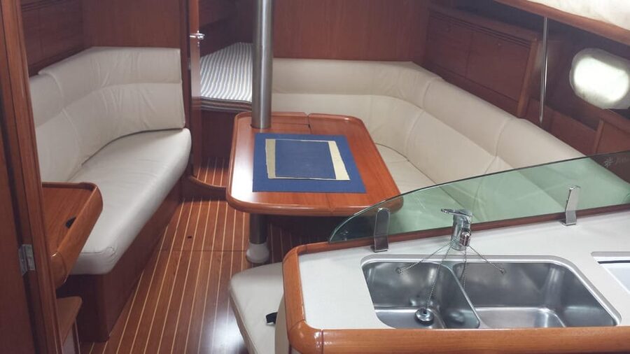 Puerto Rico: Sailing excursion with swim, drinks and tapas. - 4 hours versus 7 hours: choosing the right pacing for your day