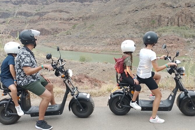 Rent e-Scooter 2 seater from 1 untill 4 Hour : Explore Maspalomas - Price and What You Get for It in Maspalomas