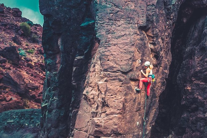 Rock Climbing from Beginners to Experts - Small Groups ツ - Weather, Heights, and Physical Fitness: The Honest Reality Check