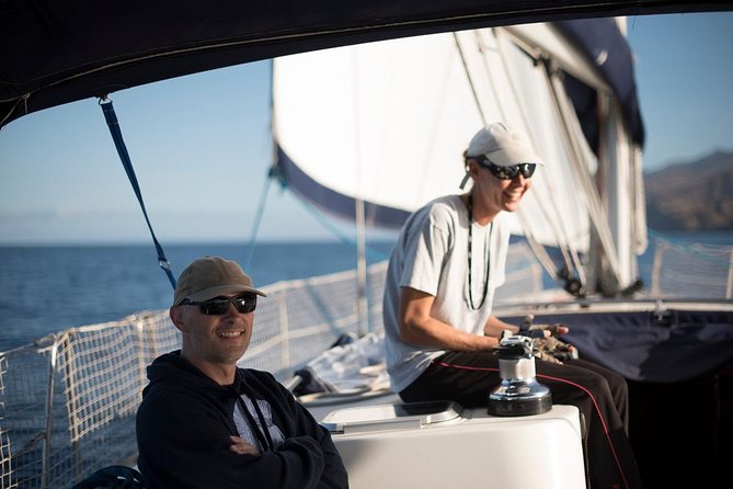 Sailing Trip and Snorkeling (max. 8 people) - Lunch on deck: food and drinks keep the mood high